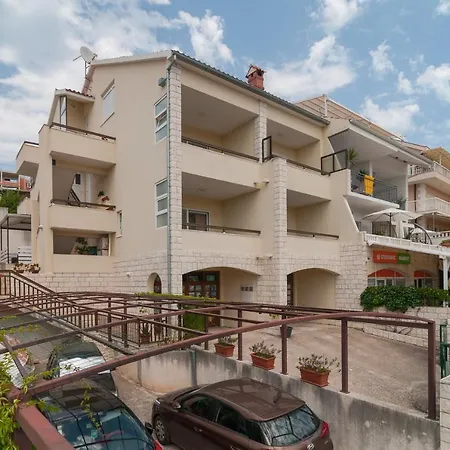 Apartments Molo Mare Hvar Town Exterior photo