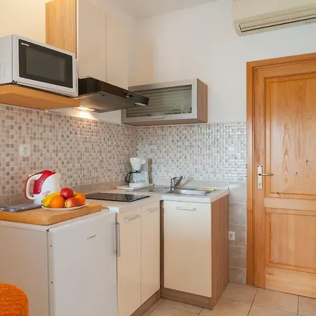 Apartments Molo Mare Hvar Town Exterior photo